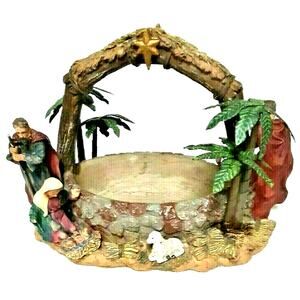 Vintage Nativity Scene Basket Christmas Baby Jesus Mary Joseph Holiday Decor 9”